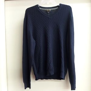 Club room sweater